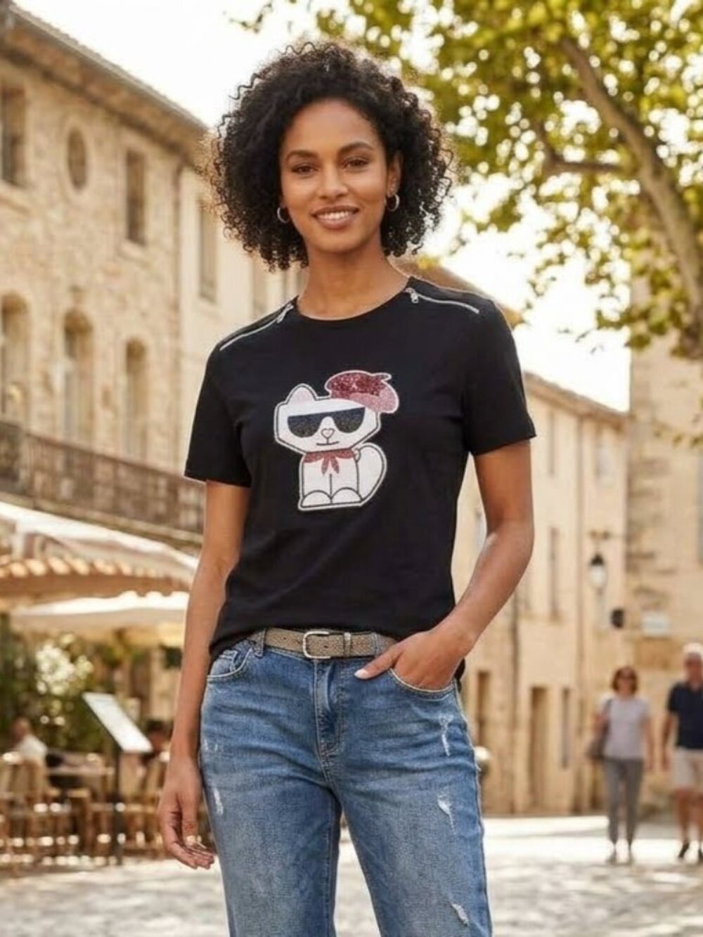 ✨ Rare Karl Lagerfeld Paris Choupette Beret Sequined Graphic Tee ✨